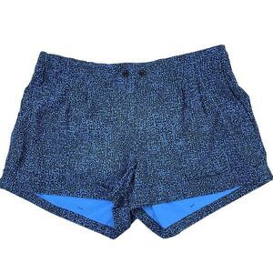 Lululemon swiss‎ dot shorts Size 10 blue yoga athletic